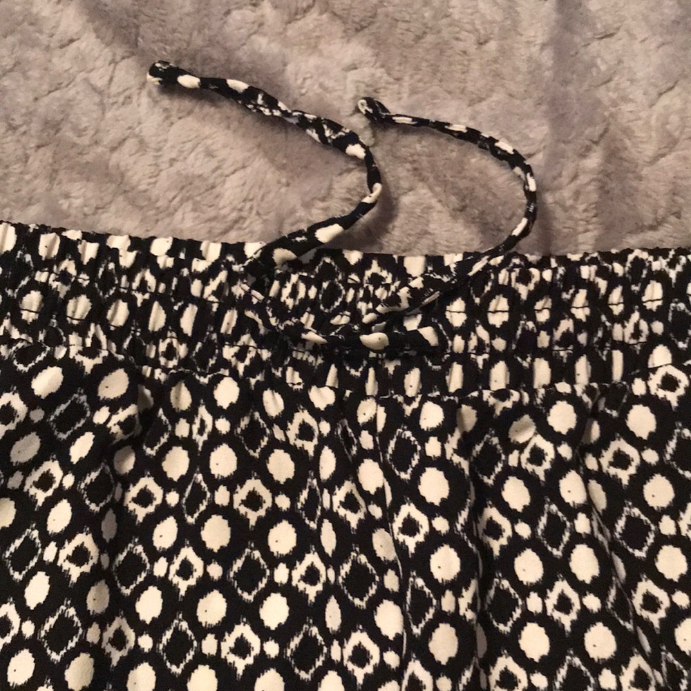 Dress pants with drawstring and pockets - Picture 4 of 6